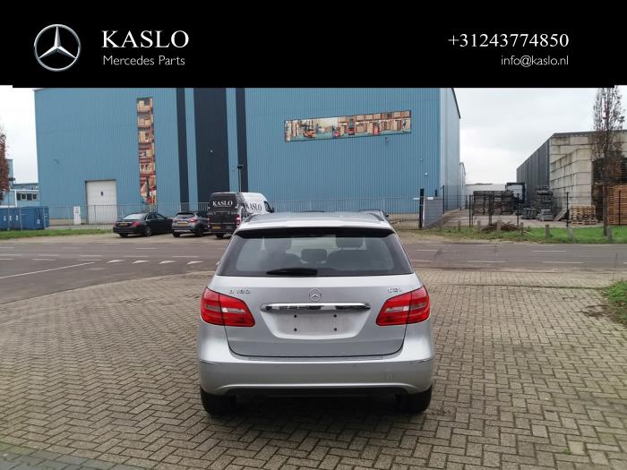 Mercedes B 1.8 B-180 CDI BlueEFFICIENCY 16V Sloopvoertuig (2013, Metallic, Zilver)