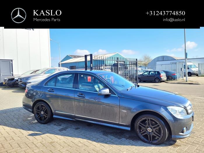 Mercedes C 2.2 C-250 CDI 16V BlueEFFICIENCY Sloopvoertuig (2011, Metallic, Grijs)
