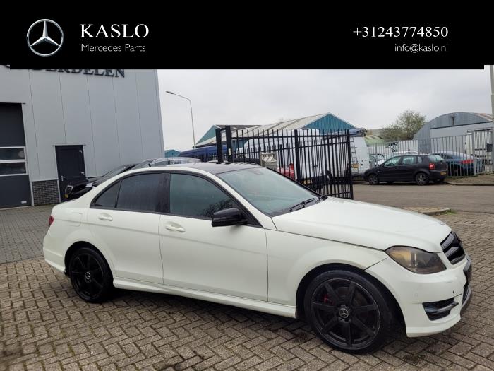 Mercedes C 2.2 C-220 CDI 16V BlueEFFICIENCY Sloopvoertuig (2012, Wit)