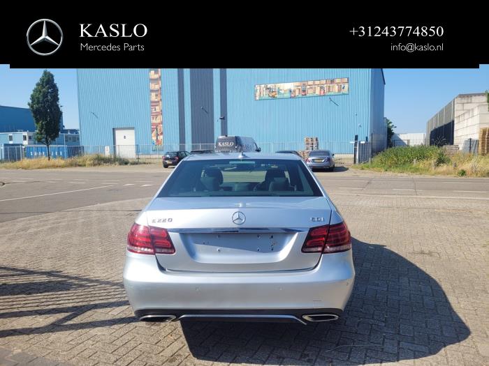 Mercedes E E-220 CDI 16V BlueEfficiency Sloopvoertuig (2013, Metallic, Zilver)