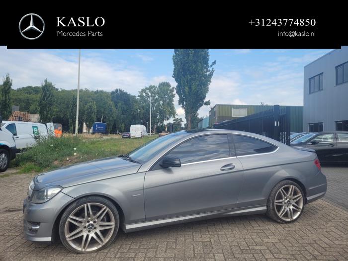 Mercedes C 2.2 C-220 CDI 16V BlueEfficiency Sloopvoertuig (2012, Metallic, Zilver)