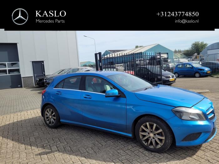 Mercedes A 1.5 A-180 CDI, A-180d 16V Sloopvoertuig (2013, Metallic, Blauw)