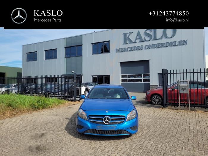 Mercedes A 1.5 A-180 CDI, A-180d 16V Sloopvoertuig (2013, Metallic, Blauw)
