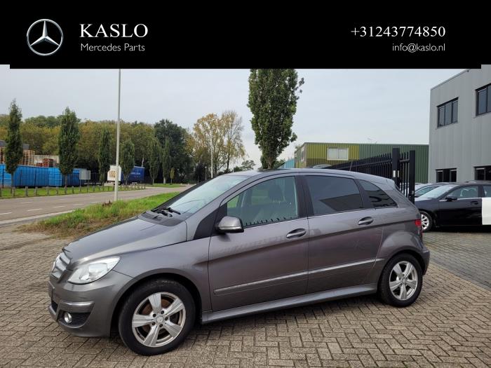 Mercedes B 2.0 B-180 CDI 16V Sloopvoertuig (2009, Metallic, Grijs)
