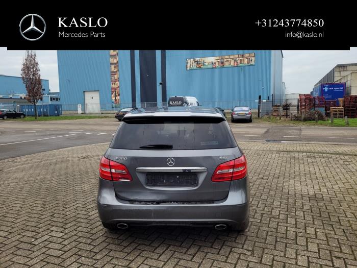 Mercedes B 1.5 B-180 CDI,d 16V Sloopvoertuig (2014, Metallic, Grijs)