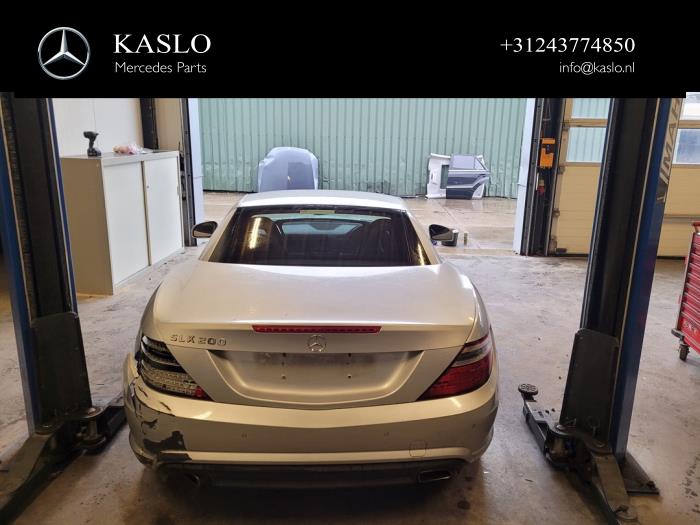 Mercedes SLK 1.8 200 16V BlueEFFICIENCY Sloopvoertuig (2012, Metallic, Zilver)