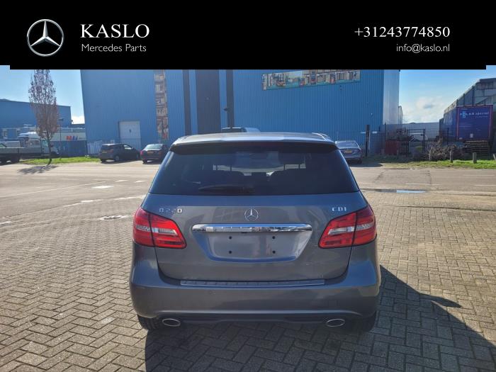 Mercedes B 2.2 B-220 CDI BlueEFFICIENCY,d 16V Sloopvoertuig (2013, Metallic, Grijs)