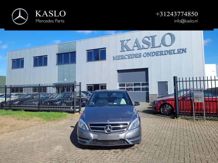 Mercedes B 2.2 B-220 CDI BlueEFFICIENCY,d 16V Sloopvoertuig (2013, Metallic, Grijs)