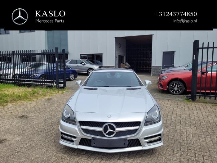 Mercedes SLK 2.1 250 CDI 16V BlueEFFICIENCY Sloopvoertuig (2013, Metallic, Zilver)