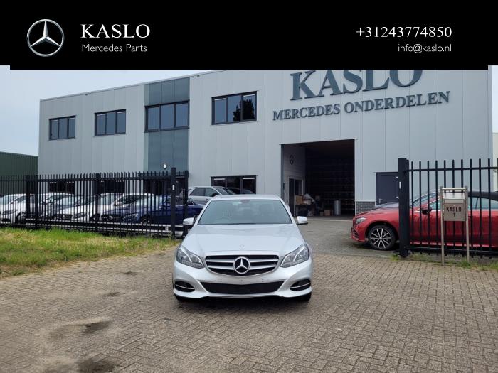 Mercedes E E-300 BlueTec Hybrid V6 24V Sloopvoertuig (2014, Metallic, Zilver)