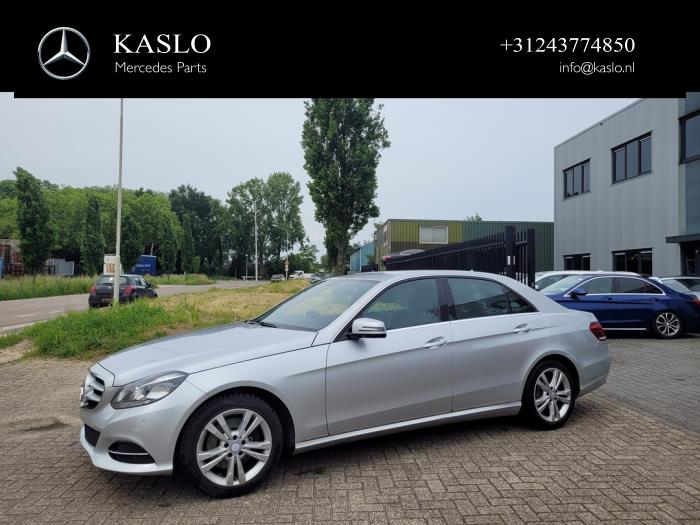 Mercedes E E-300 BlueTec Hybrid V6 24V Sloopvoertuig (2014, Metallic, Zilver)
