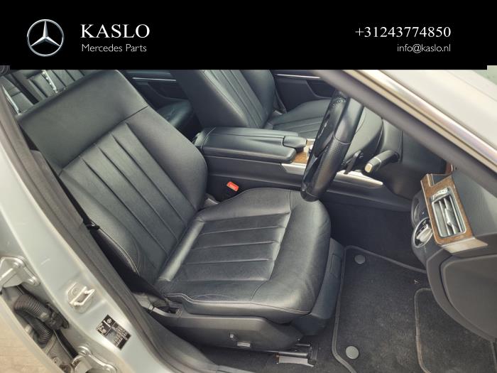 Mercedes E E-300 BlueTec Hybrid V6 24V Sloopvoertuig (2014, Metallic, Zilver)