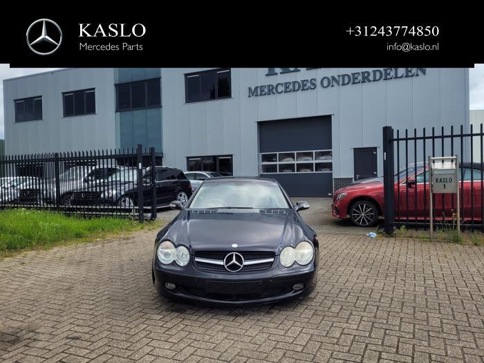 Mercedes SL 5.0 SL-500 V8 24V Sloopvoertuig (2002, Metallic, Zwart)