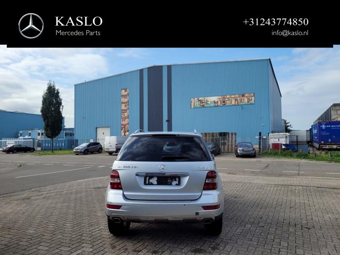 Mercedes ML II 3.0 ML-350 CDI BlueTec 4-Matic V6 24V Sloopvoertuig (2010, Metallic, Zilver)