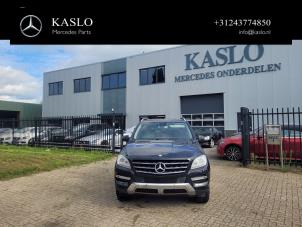 Mercedes ML III 2.1 ML-250 CDI 16V BlueTEC 4-Matic Sloopvoertuig (2012, Metallic, Zwart)