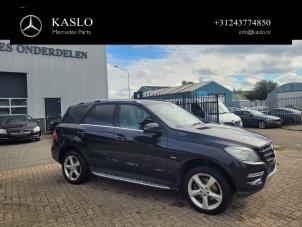 Mercedes ML III 2.1 ML-250 CDI 16V BlueTEC 4-Matic Sloopvoertuig (2012, Metallic, Zwart)