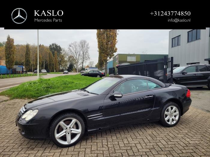 Mercedes SL 5.0 SL-500 V8 24V Sloopvoertuig (2003, Metallic, Zwart)