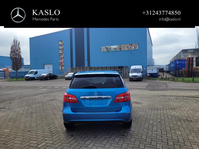 Mercedes B 1.5 B-180 CDI,d 16V Sloopvoertuig (2014, Metallic, Blauw)