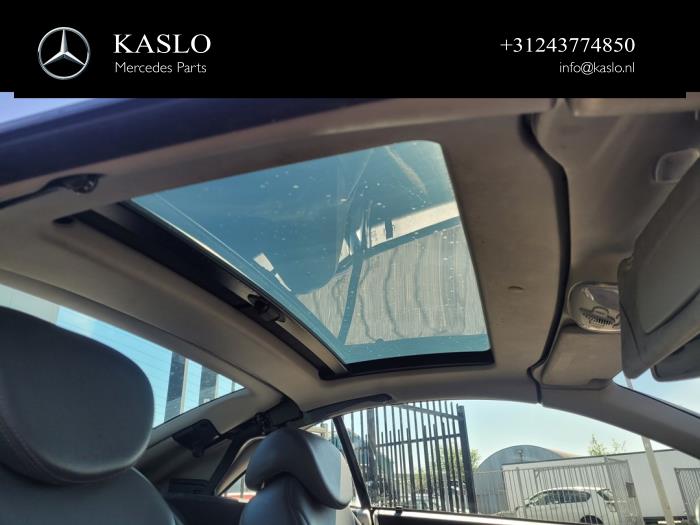 Mercedes SL 5.0 SL-500 V8 24V Sloopvoertuig (2004, Metallic, Zilver)