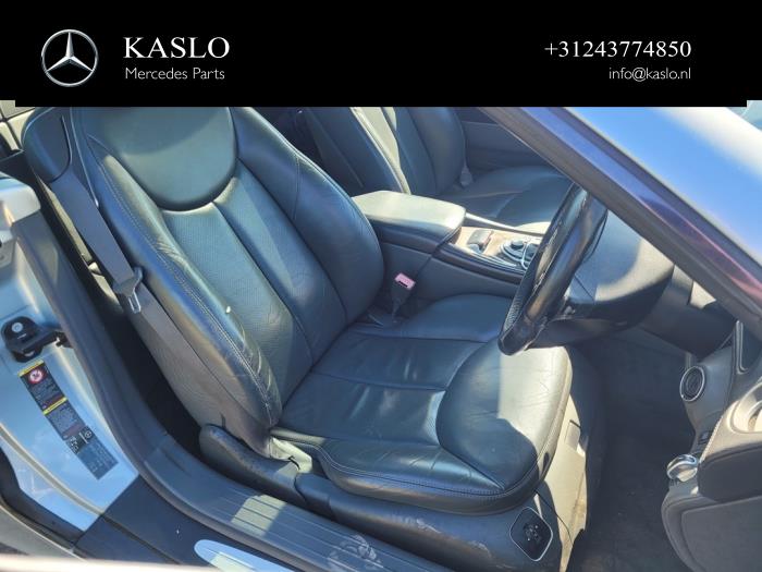 Mercedes SL 5.0 SL-500 V8 24V Sloopvoertuig (2004, Metallic, Zilver)