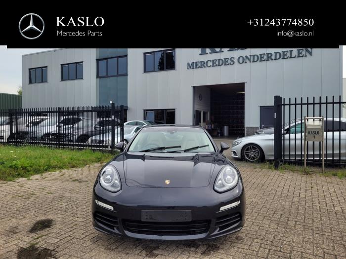 Porsche Panamera 3.0 D V6 24V Sloopvoertuig (2014, Metallic, Zwart)