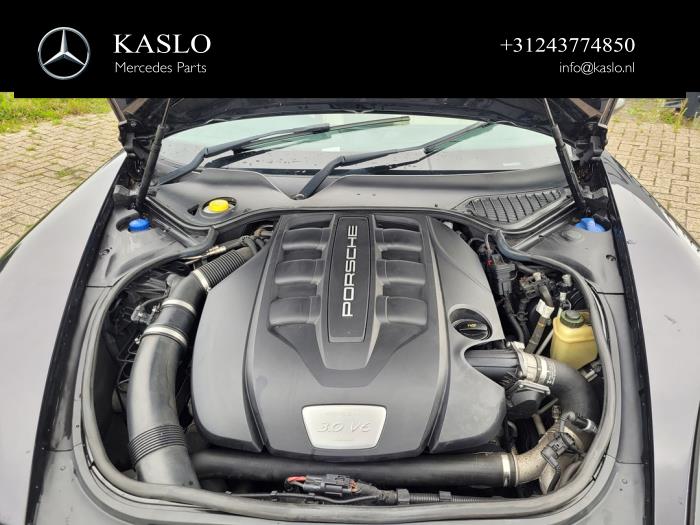 Porsche Panamera 3.0 D V6 24V Sloopvoertuig (2014, Metallic, Zwart)