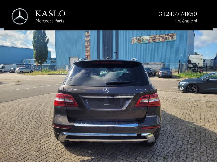Mercedes ML III 3.0 ML-350 BlueTEC V6 24V 4-Matic Sloopvoertuig (2012, Metallic, Bruin)