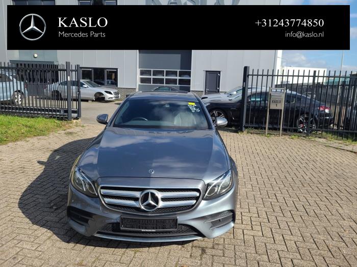 Mercedes E E-220d 2.0 Turbo 16V Sloopvoertuig (2018, Metallic, Grijs)