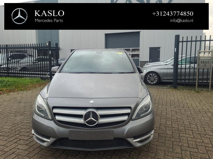 Mercedes B 1.8 B-180 CDI BlueEFFICIENCY 16V Sloopvoertuig (2012, 787)