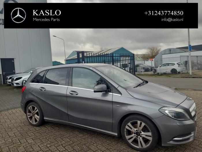 Mercedes B 1.8 B-180 CDI BlueEFFICIENCY 16V Sloopvoertuig (2012, 787)