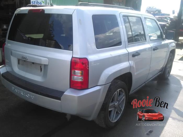 Jeep Patriot 2.0 CRD 16V 4x4 Sloopvoertuig (2008, Grijs)