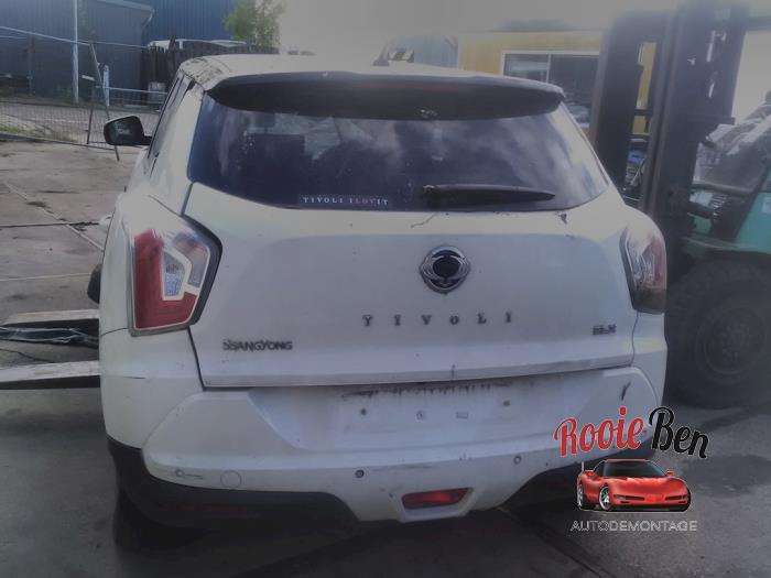 Ssang Yong Tivoli 1.6 e-XGi 16V 4WD Sloopvoertuig (2016, Wit)