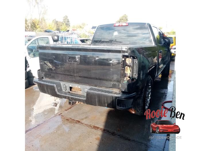 Chevrolet Silverado 1500 Standard Cab 5.3 V8 2500 4x4 Crew Cab Sloopvoertuig (2018, Zwart)