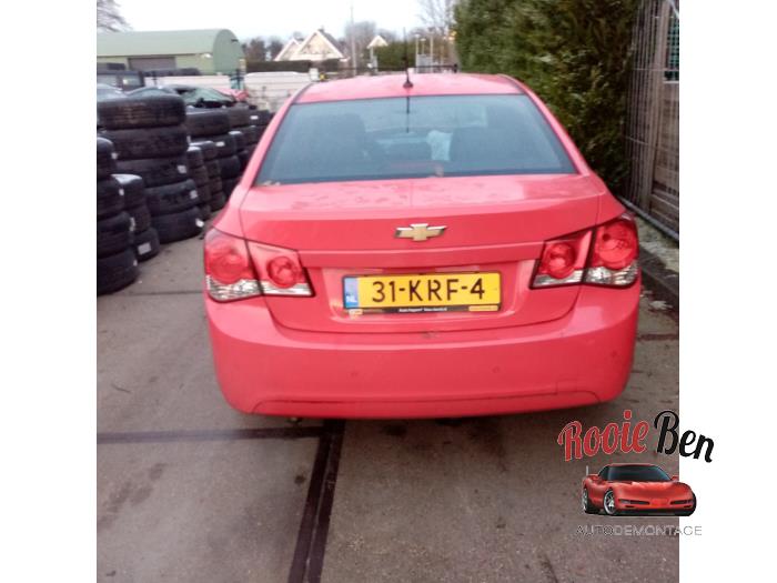 Chevrolet Cruze 1.8 16V VVT Sloopvoertuig (2010, Rood)