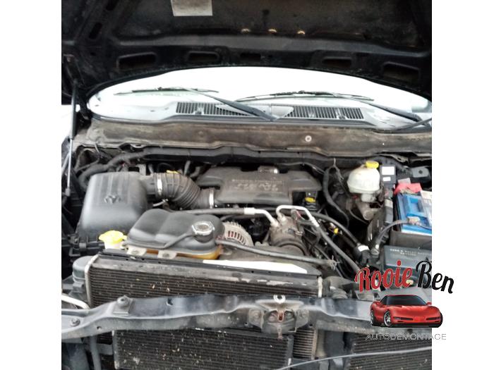 Dodge Ram 3500 Standard Cab 5.7 V8 Hemi 1500 4x2 Sloopvoertuig (2003, Zwart)