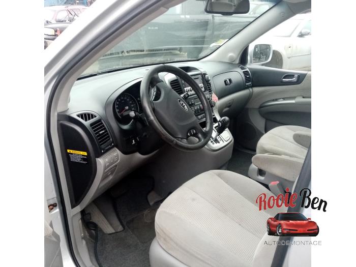 Kia Carnival/Grand Carnival 3 2.9 CRDi 16V VGT Sloopvoertuig (2006, Grijs)