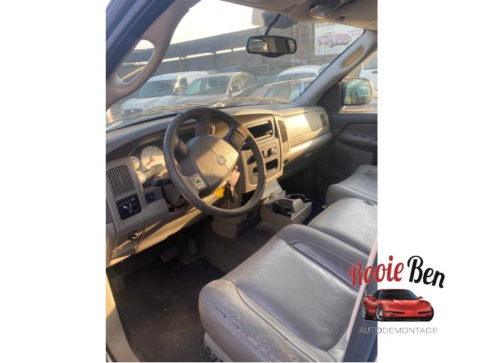 Dodge Ram 1500 5.7 V8 Hemi 1500 4x2 Sloopvoertuig (2005, Wit)