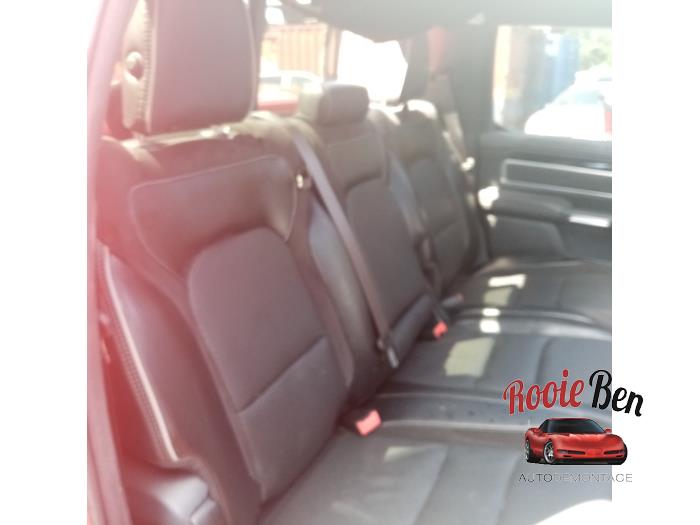 Dodge 1500 Crew Cab 5.7 Hemi V8 4x4 Sloopvoertuig (2020, Rood)