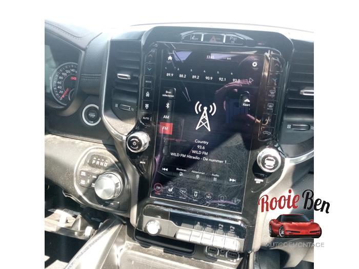 Dodge 1500 Crew Cab 5.7 Hemi V8 4x4 Sloopvoertuig (2020, Rood)