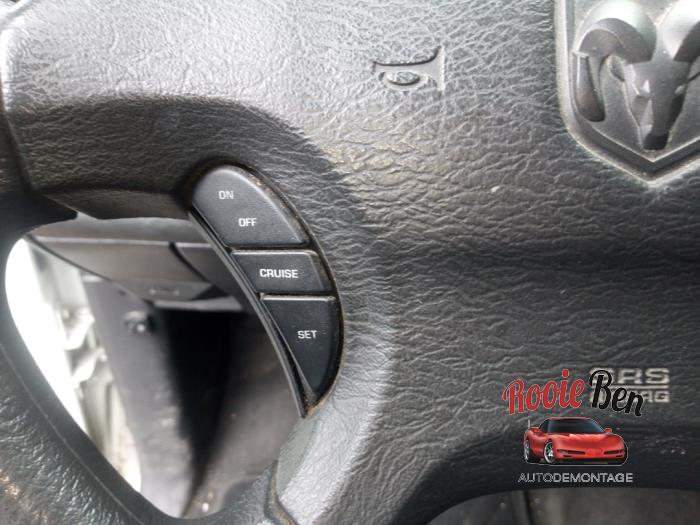 Dodge Ram 1500 4.7 V8 1500 4x2 Sloopvoertuig (2003, Wit)