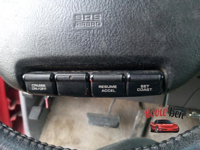 Dodge Ram 3500 5.2 1500 4x2 Kat. Schadevoertuig (1997, Rood, Wit)