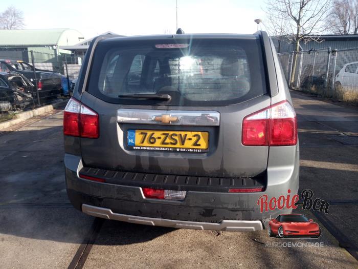 Chevrolet Orlando 1.8 16V VVT Bifuel Sloopvoertuig (2011, Grijs)
