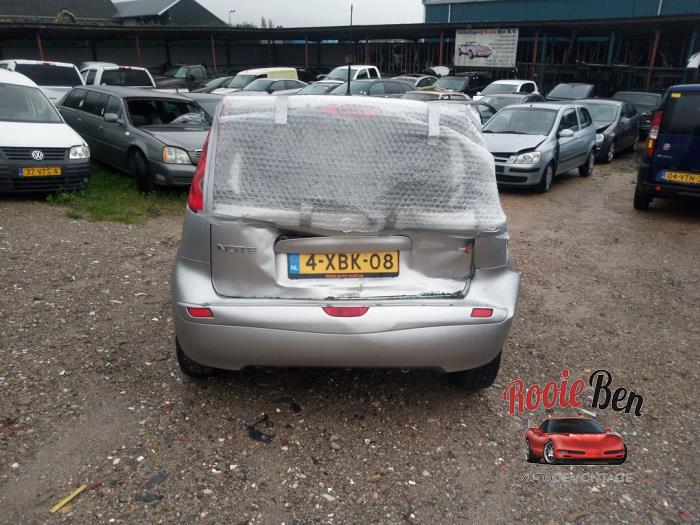Nissan Note 1.4 16V Sloopvoertuig (2008, Grijs)