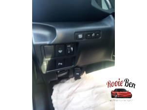 Lexus IS 300h 2.5 16V Sloopvoertuig (2014, Grijs)