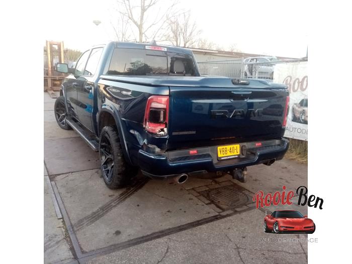 Dodge 1500 Crew Cab 5.7 Hemi V8 4x4 Sloopvoertuig (2019, Blauw)