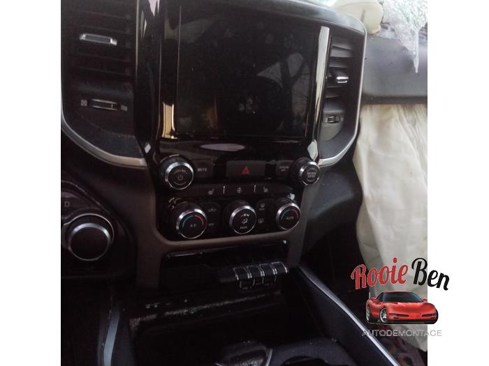 Dodge 1500 Crew Cab 5.7 Hemi V8 4x4 Sloopvoertuig (2019, Blauw)