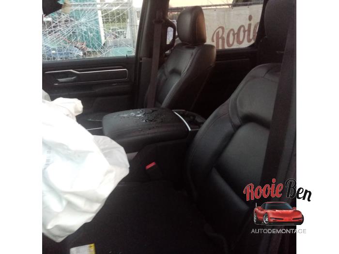 Dodge 1500 Crew Cab 5.7 Hemi V8 4x4 Sloopvoertuig (2019, Blauw)