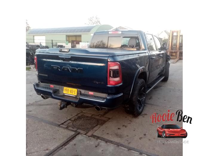 Dodge 1500 Crew Cab 5.7 Hemi V8 4x4 Sloopvoertuig (2019, Blauw)