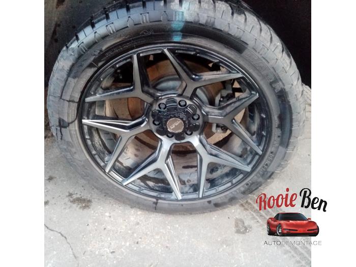 Dodge 1500 Crew Cab 5.7 Hemi V8 4x4 Sloopvoertuig (2019, Blauw)