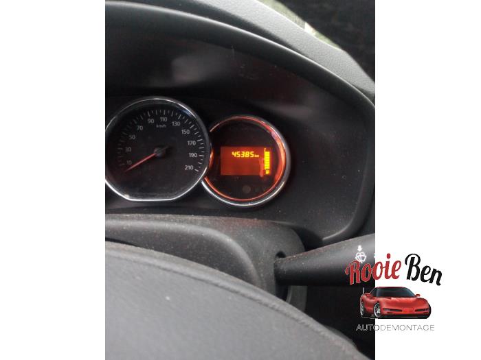 Dacia Sandero II 0.9 TCE 12V Sloopvoertuig (2013, Rood)